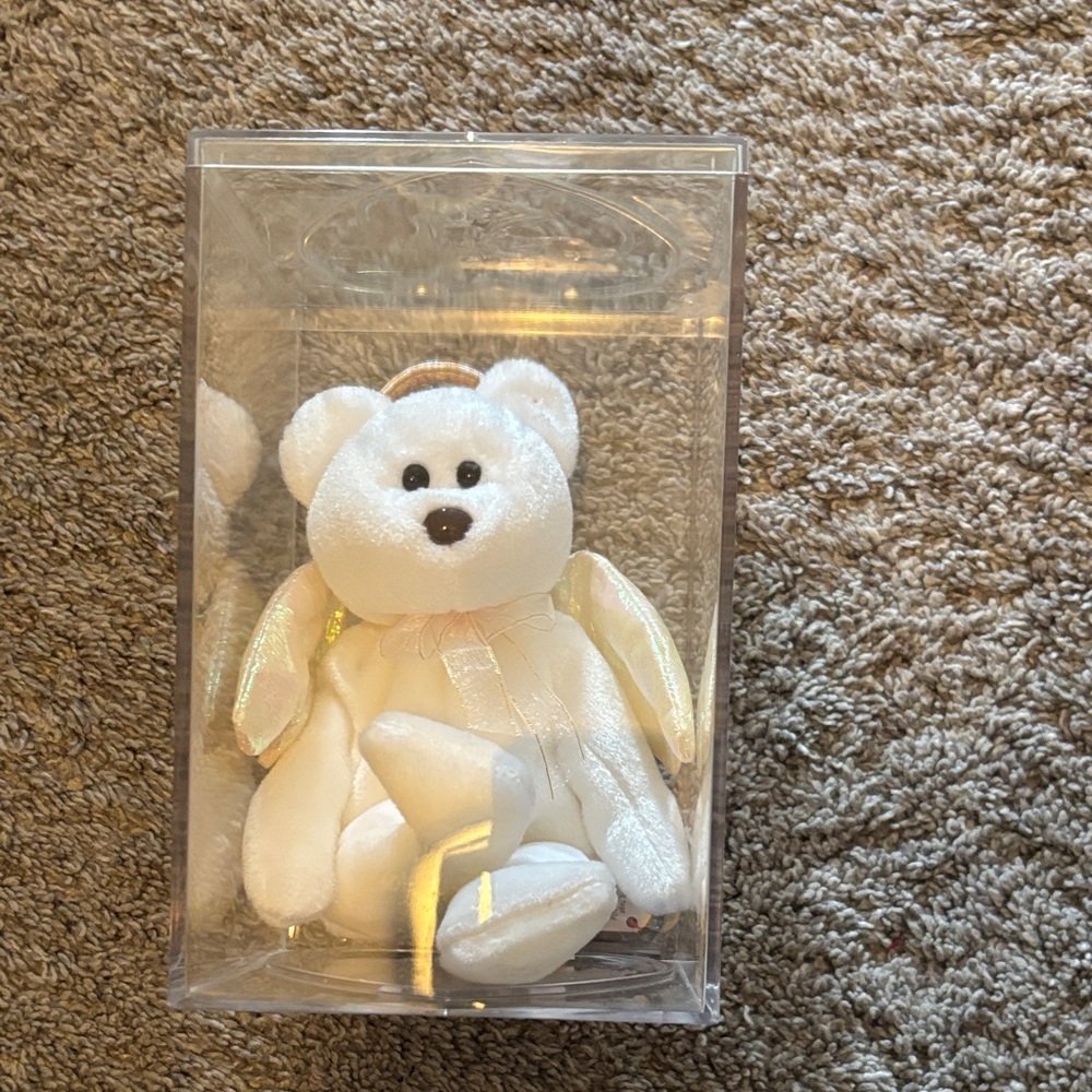 Rare angel beanie baby